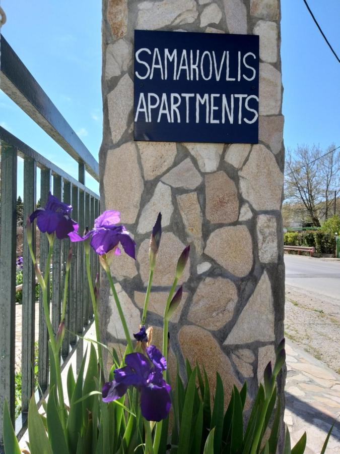 Samakovlis Apartments Nea Michaniona Exteriör bild